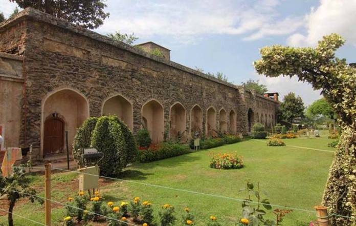 Kashmir's Pari Mahal, prince Dara Shikoh kashmir, Zabarwan mountain range in Srinagar, the story of kashmir's pari mahal,