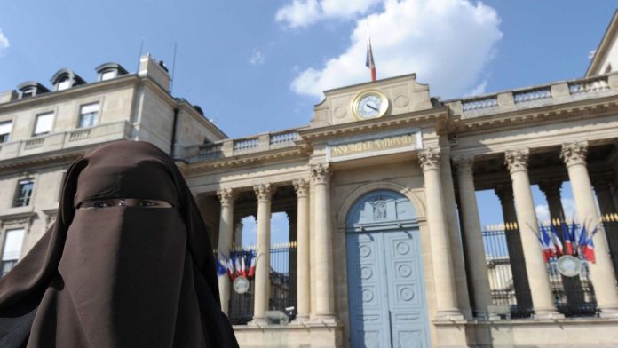 Islamist campaign in schools of France
